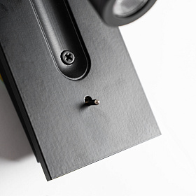 Настенный светильник Nahie