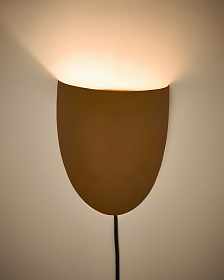 Настенный светильник Nibla из металла с терракотовым эффектом