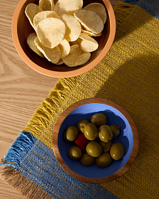  Zairin Набор из 2 разноцветных мисок из древесины акации 