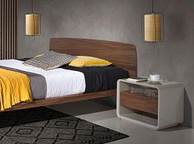 Прикроватная тумбочка 7134/MB2202NS из ореха и лакированного МДФ