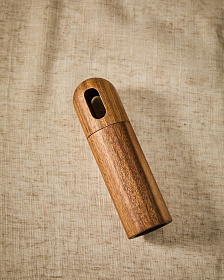 Мельница для соли и перца Blera из акации 17,8 см