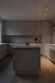 Прожектор LEO White LED 7W 2700K