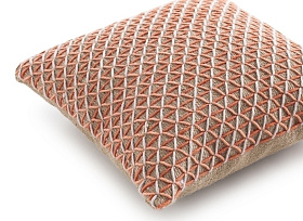 Подушка Raw розовая 50x50