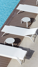 Столик Stack уличный