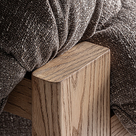 Современное кресло Hesse