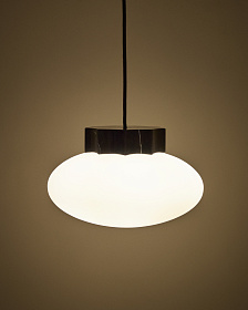 Подвесной светильник Idela из тонированного стекла и черного мрамора, диаметр 26 см