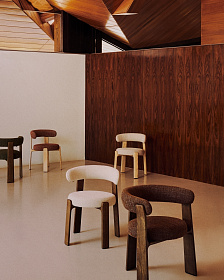 Granite Стул на 4 ножках из терракотового шенилла и массива ясеня в натуральной отделке