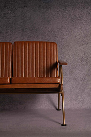 Диван в стиле ретро Arnal