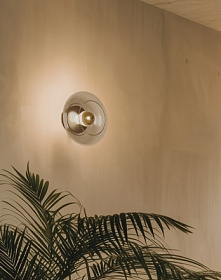 Настенный светильник Vitree золотой металл/прозрачный плафон