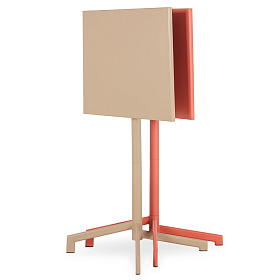 Высокий уличный стол Lianis цвета капучино