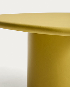 Уличный столик Macarella из горчичного бетона, 83 x 77 см