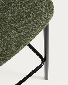 Барный стул Ciselia из темно-зеленого шенилла с ножками из черной стали