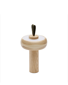 Luba Переносная настольная лампа из массива ясеня и зеленой хлопковой ручкой