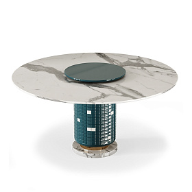 Обеденный стол Kirk