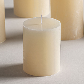 Круглая свеча GRASLE кремового цвета 400 г