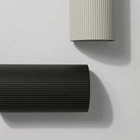 SOLE Белый круглый настенный светильник с рифленой поверхностью