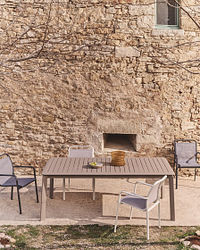 Уличный стул Luri из алюминия цвета экрю и бежевого текстиля