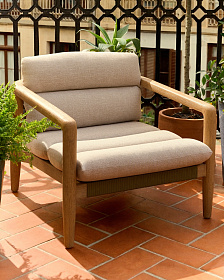 Уличное кресло Menfi из массива акации и зеленой веревки