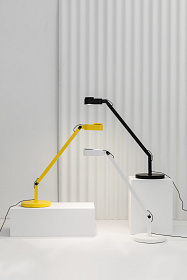 Настольная лампа Inviting белая 6W 2700K-4800K