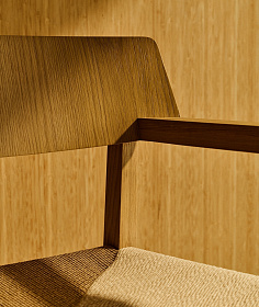 Стул Idun из массива дуба с натуральной отделкой и сиденьем из веревки