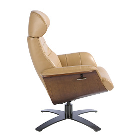 Поворотное кресло 5087/A928-M5668 с обивкой из песочной кожи