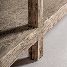 Шкаф-витрина Mawgan