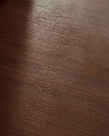 Стол Melvar из 100% орехового шпона с основанием из стали 150 x 150 