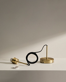 Крепление для металлического потолочного светильника Fulvia с золотой отделкой