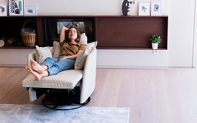 Кресло-реклайнер Nadia Relax с электроприводом (87)