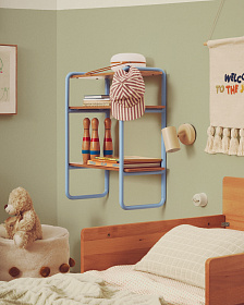 Стеллаж из ясеневого шпона цвета Tinn с синей металлической конструкцией, 70 x 60