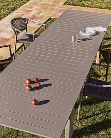 Раздвижной стол Livorno из алюминия цвета таупе, 233(350) x 100 см