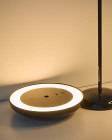 Переносная настольная лампа Porte из черного алюминия