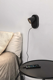 Настенный светильник CORB USB C черный