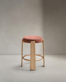Granite Полубарный табурет из терракотового шенилла и массива ясеня в натуральной отделке 65 см