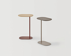 Приставной столик Une 