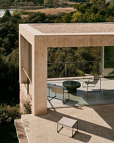 Подставка для ног Maurina из зеленой стали и серо-бежевым шнуром