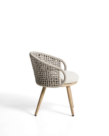 Уличный стул Lidario из алюминия с отделкой под дерево и бежевой веревки