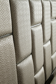 Кровать с мягким изголовьем Bond BOQP12