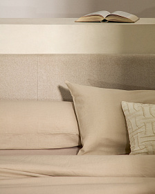 Кровать Nahiri бежевого цвета из шенилла с ящиком для хранения 180 x 200 см