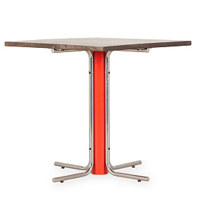 Квадратный стол Nour