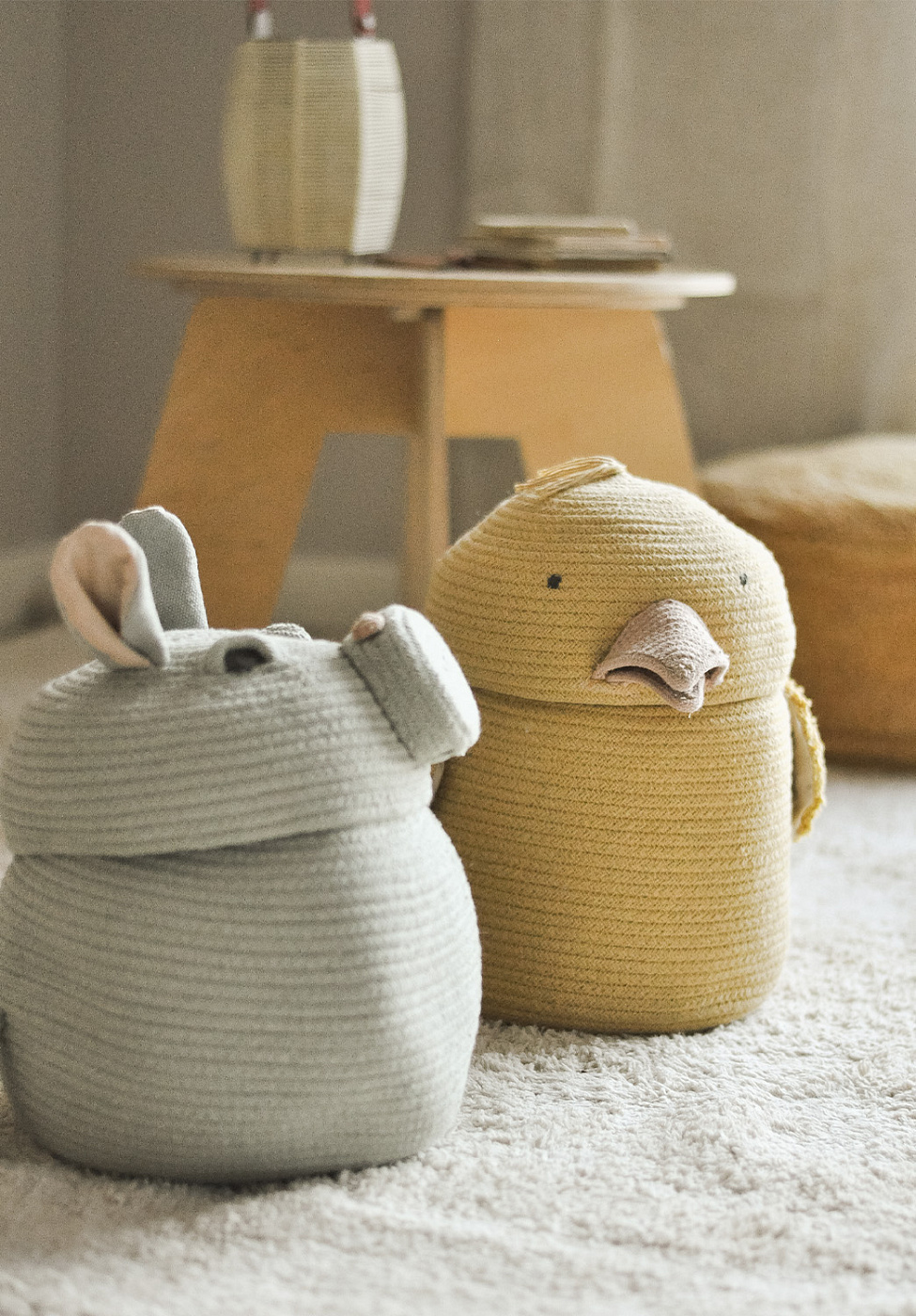 Корзина Курочка Чарли  25*30