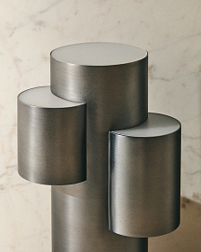 Переносная настольная лампа Adrina из темно-серого металла