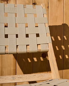 Складное кресло Chabeli из массива акации и шнура кремового цвета