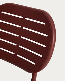 Уличный стул Brai из оцинкованной стали бордового цвета