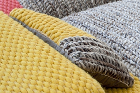 Подушка Mangas Space Plait желтая