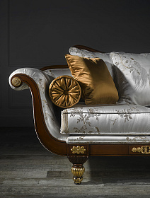 Трехместный диван Madonna A2368/18