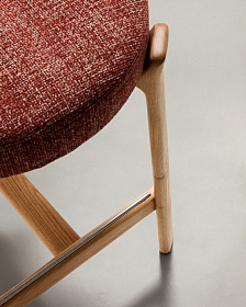 Полубарный стул Granite из терракотовой синели и ясеня с натуральной отделкой 65 см