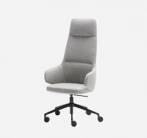 Кресло с высокой спинкой Binar EXECUTIVE 5-спицевое алюминиевое наклонное поворотное+газлифт