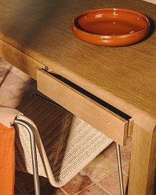 Стол Arelida из дуба со светло-коричневой отделкой, 220 x 100 см