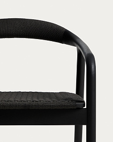 Кресло уличное Derile из дуба и веревки с черной отделкой